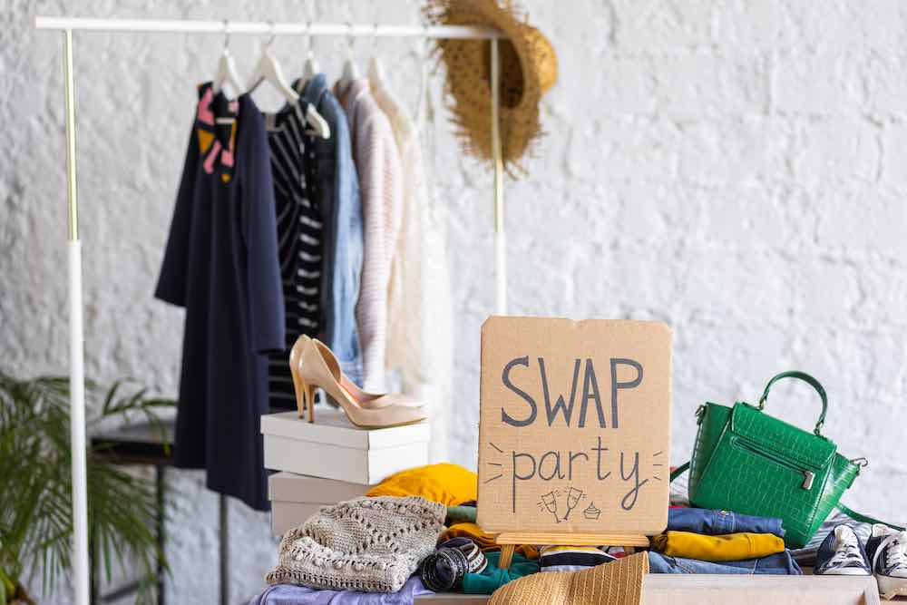 clothing swap, swap party